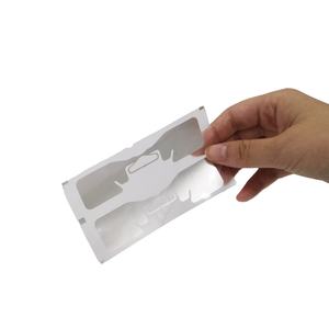 Etiqueta RFID Seca GEN 2/ISO18000 6C con Código U 8, 94x24mm, Distancia de Lectura de 10m para Gestión de Inventario de Ropa al por Menor y Cadena de Suministro - Product Image 1