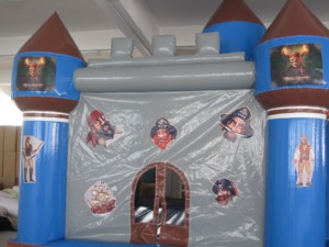 Château gonflable combiné avec toboggan pour les sauts et le plaisir des enfants, utilisation commerciale, matériau PVC, capacité 500 kg - Product Image 6