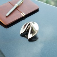 Boîte à souvenirs porte-bonheur en métal plaqué argent moulé sous pression, inaltérable, avec porte-bribe et message, pour décoration intérieure