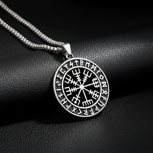 Collar con Colgante de Acero Inoxidable Personalizado, Diseño de Hacha Vikinga, Bicolor, Mitología, Unisex, Regalo - Product Image 1