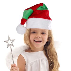 Chapeau de Père Noël rayé rouge et vert avec bordure en fourrure blanche et pompon, accessoire de costume pour fête de Noël - Product Image 3