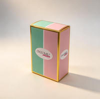 Kotak Hadiah Cokelat Cetak Kustom dengan Jendela PET Transparan, Karton Lipat Putih Food Grade dengan Pinggiran Emas Panas untuk Cokelat