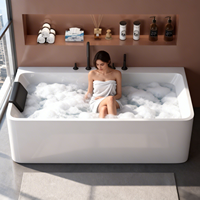 Baignoire autoportante blanche, baignoire moderne en acrylique pour la maison, l'hôtel et la salle de bain