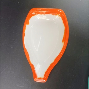 <span class=keywords><strong>Assiette</strong></span> à salade en mélamine de forme irrégulière, vaisselle moderne en plastique écologique avec design de desserts en céramique, forme de <span class=keywords><strong>pique</strong></span> - Product Image 3