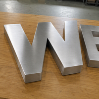 Lettres de logo 3D rétroéclairées personnalisées avec écran LED, en acier inoxydable brossé, étanches IP65 et antirouille, pour la publicité