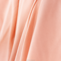 Couverture rose fraîche pour les nuits d'été, en polaire douce avec technologie de refroidissement, tissu respirant et confortable toute la nuit