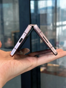 Vente en gros de smartphones 5G Sam ZFold2, écran AMOLED 7,6 pouces 120 Hz, triple caméra 12 MP OIS, batterie 4500 mAh, charge rapide 25 W, double écran, lecteur d'empreintes digitales - Product Image 5