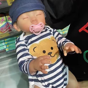 Bébé fille réaliste de 18 pouces, en vinyle souple et lesté, avec des yeux fermés, <span class=keywords><strong>Charlotte</strong></span> - Product Image 3