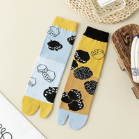 Chaussettes Tabi japonaises en jacquard, longueur cheville, à deux orteils, en polyester/coton, avec logo et motif personnalisés, vente en gros