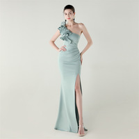 33596 # bleu simple épaule artisanat ondulé fleur Satin haute fente Sexy robe de soirée pour le dîner
