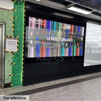 Pantalla holográfica LED para interiores Pantalla de pared de video de 65 pulgadas Escaparate de pared de vidrio Proveedor de pantalla digital