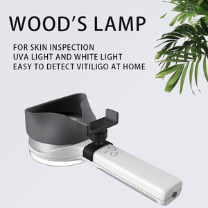 Analizador de Piel con Lámpara de Wood, Lupa Dermatológica, Escáner de Piel con Dos Luces para Tratamiento de Piojos y Eliminación de Pulgas, Artículos Esenciales - Product Image 2