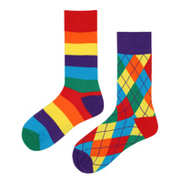 Chaussettes de mode coréenne pour hommes et femmes Mignon Graffiti Street Personnalisé Bas Sports Skateboard Chaussettes