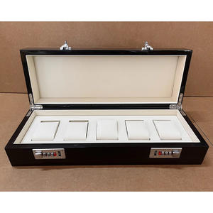 Estuche para Relojes de Fábrica, Caja de Madera Negra para 5 Relojes de Mujer y Hombre, Organizador con Almohadillas de Cuero, Caja de Viaje Portátil - Product Image 1