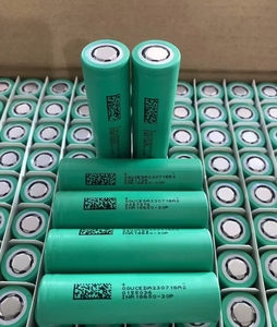 Bateria de Íon de Lítio 18650 de Alta Potência 3.6V 3000mAh, Baterias Recarregáveis 18650 20P 25P - Product Image 4