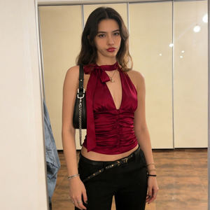 Elegantes Tops de Tirantes de Satén con Cuello en V y Detalle Plisado en la Espalda, Ajustados, Ecológicos, Transpirables e Informales - Product Image 4