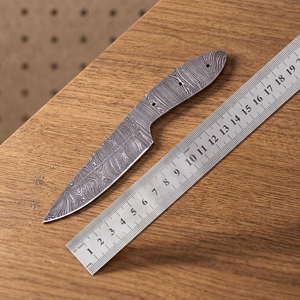 Cuchillo de Caza de Acero Damasco de Primera Calidad, Hoja de Punta Caída, Mango Cómodo y Personalizable, Opción OEM, para Camping - Product Image 3