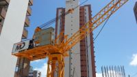 Grue à tour oscillante QTD63-HS4015D pour la construction