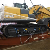 Pelle sur chenilles hydraulique de 15 tonnes XE150D, capacité de 0,71 m³, équipement de terrassement robuste, avec options de tarière, ripper, compacteur et cisaille
