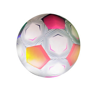 Balón de fútbol de entrenamiento oficial laminado a prueba de agua impreso de cuero PU tamaño 5 pelotas de fútbol de entrenamiento - Product Image 5