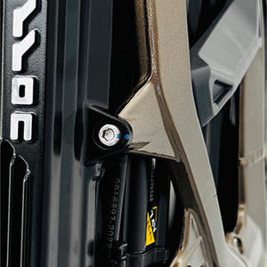 2025 ultra Bee hors route électrique Dirt Bike mise à niveau 60ah batterie 74v 21kw surron moto - Product Image 5