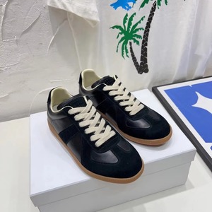 2026 <b>Top</b>-Quality, Non-Slip, Durable, Classic Casual Designer Walking Shoes - Product Image 2