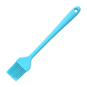 Integrated silicone brush with sauce and oil for pancake BBQ baking