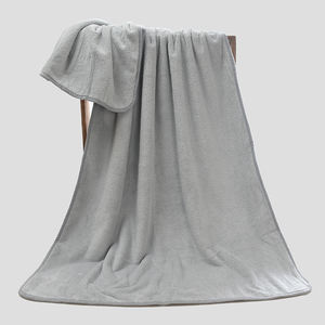 Serviette de bain en molleton de corail de couleur unie en gros serviette en microfibre à séchage rapide pour adultes jetable douce et absorbante - Product Image 3