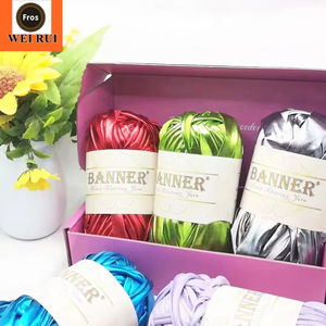 Hilo Metálico de Poliéster ODM 100G 200G Hilo de Camiseta Metálico Tipo <span class=keywords><strong>Trapillo</strong></span> para Tejer a <span class=keywords><strong>Crochet</strong></span> para Canasta de Almacenamiento de Juguetes DIY - Product Image 1