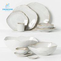 Zhengyang artisanat créatif maison hôtel Restaurant assiette en céramique bol à salade irrégulière assiette plate usine en gros