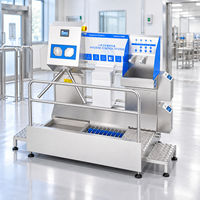 Station d'hygiène pour le personnel des usines alimentaires avec machine de nettoyage des semelles de chaussures et système d'entrée en salle blanche