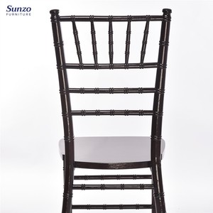 Sedie Tiffany in Legno Massello con Cuscino, Sedie Chiavari per Matrimoni e Feste - Product Image 3