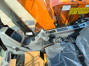 รถขุดตีนตะขาบ DEVELON DX75 เครื่องขุดไฮดรอลิกประสิทธิภาพสูง สำหรับโครงการงานดินในงานวิศวกรรมเทศบาล - Product Image 5