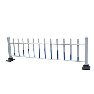 Barrera de Tráfico Ferroviario de Tres Puertas con Barandilla de 300 cm de Ancho - Product Image 4