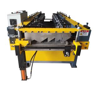 Macchina per Giunzioni a Scatto Autobloccanti per Pannelli di Copertura Utilizzata nel Mercato Canadese e Statunitense - Product Image 1