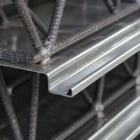 Plateau de plancher en treillis d'acier galvanisé à fixation rapide, sans coffrage requis, pour structures en acier
