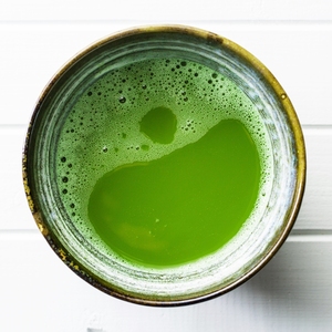 100% poudre de <span class=keywords><strong>Matcha</strong></span> de marque privée biologique de qualité supérieure <span class=keywords><strong>thé</strong></span> vert fraîchement fouetté <span class=keywords><strong>pour</strong></span> amincir le <span class=keywords><strong>thé</strong></span> de santé dans des boîtes en vrac sacs bouteilles - Product Image 4