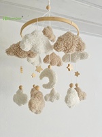Vente en gros de jouets pour bébés mobiles en tissu teddy fait à la main pour bébés filles et garçons avec étoile suspendue pour berceau et berceau