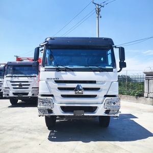 Camion à vide Sinotruk Howo 6x4 <span class=keywords><strong>pour</strong></span> eaux usées, camion d'aspiration des eaux usées de 30 mètres cubes, camion de nettoyage des égouts lourd - Product Image 3