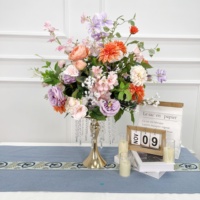 Arrangement floral artificiel de 30 cm, mini-hortensias et anthuriums rouges et verts mélangés, centre de table pour événements et décorations florales