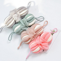 Matériau sûr couleur unie luffa boule de bain éponge douche pouf exfoliant maille éponge de bain pour le nettoyage