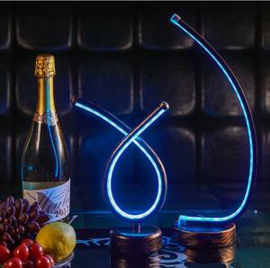 <span class=keywords><strong>Lampe</strong></span> de Table Verticale <span class=keywords><strong>LED</strong></span> Multifonctionnelle Design Meilleure Vente, Protection Oculaire, pour Bureau, Chevet, Décoration de Nuit, Cadeau de Vacances - Product Image 1