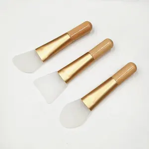 Custom Vegan Natural Wooden Mini Short Handle 10cm Gold Small Silicone Brush for Facial Mask Clay Mask Applications