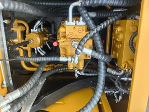 เครื่องขุดตีนตะขาบ SY215C มือสอง Sany เครื่องขุดมืออาชีพ215 SY215C จากจีน - Product Image 3