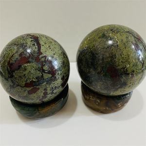 Vente en gros <span class=keywords><strong>de</strong></span> figurines en <span class=keywords><strong>cristal</strong></span> <span class=keywords><strong>de</strong></span> quartz en forme <span class=keywords><strong>de</strong></span> <span class=keywords><strong>dragon</strong></span> vert sculpté à la main, en pierre <span class=keywords><strong>de</strong></span> sang <span class=keywords><strong>de</strong></span> <span class=keywords><strong>dragon</strong></span>, 5-10 cm, DIY pour la décoration <span class=keywords><strong>de</strong></span> la maison - Product Image 3