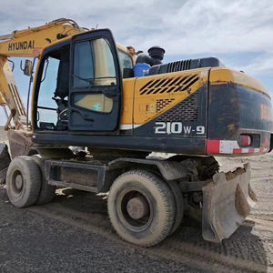 Pelle multifonction sur chenilles originale de Corée Hyundai 210W-9 Hyundai à haut rendement en bon état en vente - Product Image 1