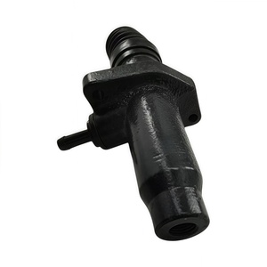 Pièces de transmission de camion de haute qualité, cylindre maître d'embrayage à tête droite pour KING Long BUS - Product Image 1
