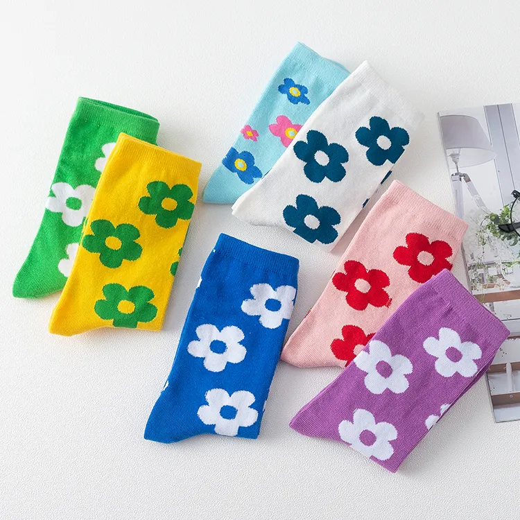Trending hot products fancy colorful flower printed long sock girl fashion cute socks women
