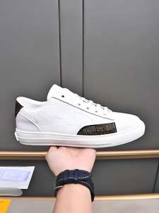 कस्टम लोगो पुरुषों की नौसेना बास्केटबॉल शैली आकस्मिक स्नीकर्स | स्लीक प्लेटफॉर्म फीता-अप जूते - Product Image 5