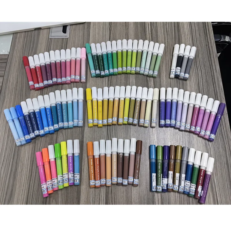 도매 사용자 정의 OEM 95 색상 아크릴 페인트 마커 펜 풍부한 안료 초보자와 예술가에 이상적인
